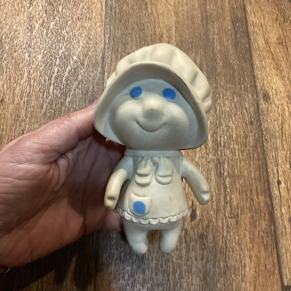 Vintage 1972 Poppin Fresh Pillsbury Dough Girl Rubber Doll Poppy‎ Collector Toy